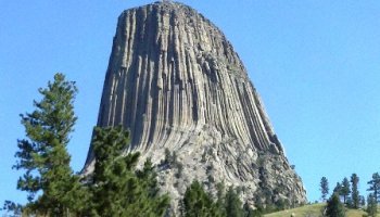 Close up of Devils Tower